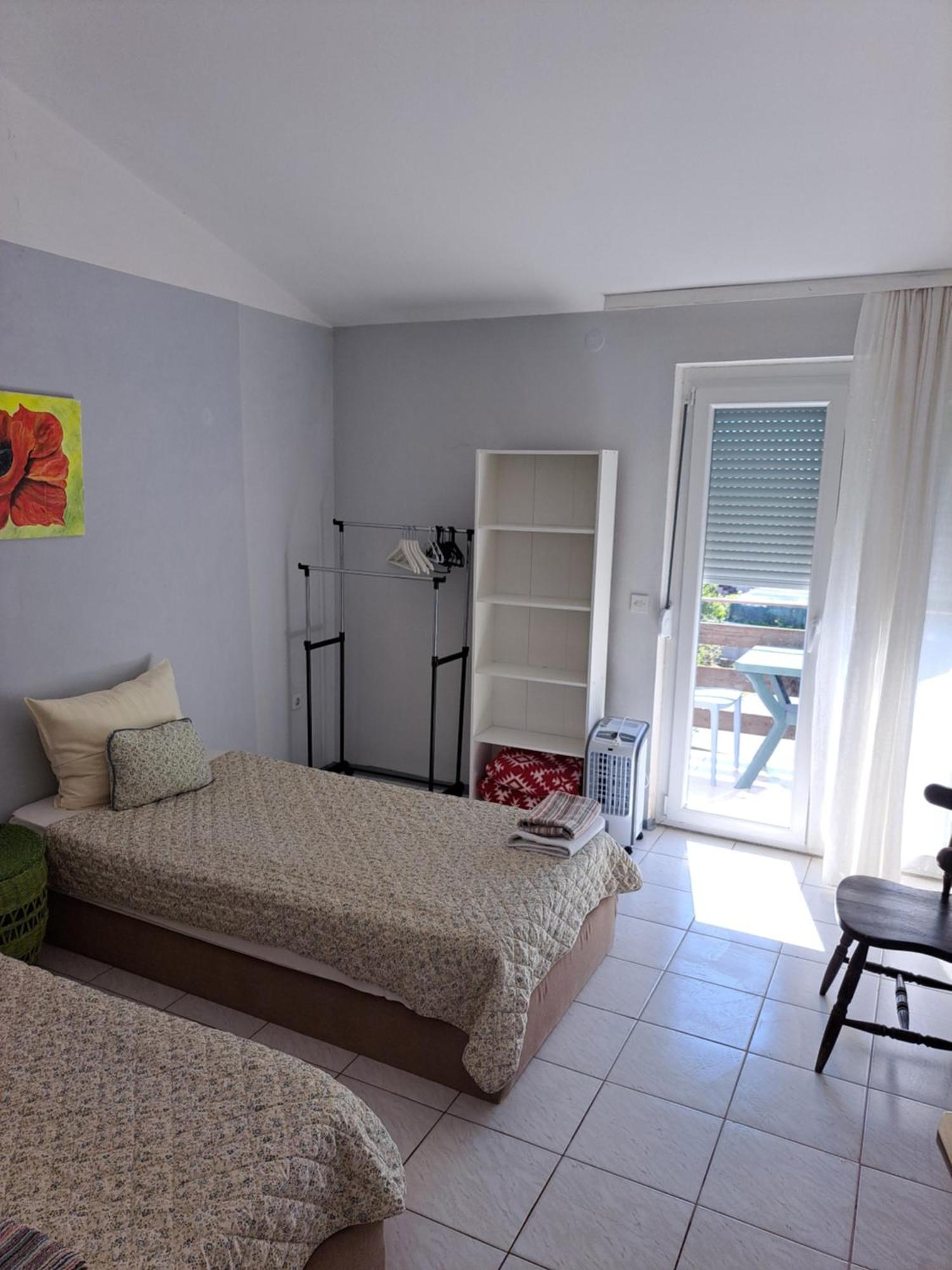 Apartmani Svitlana Sukošan Zewnętrze zdjęcie